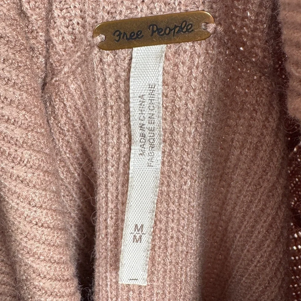Free People Softly Structured Ribbed Tunic Sweater in Dusty Mauve, Size M